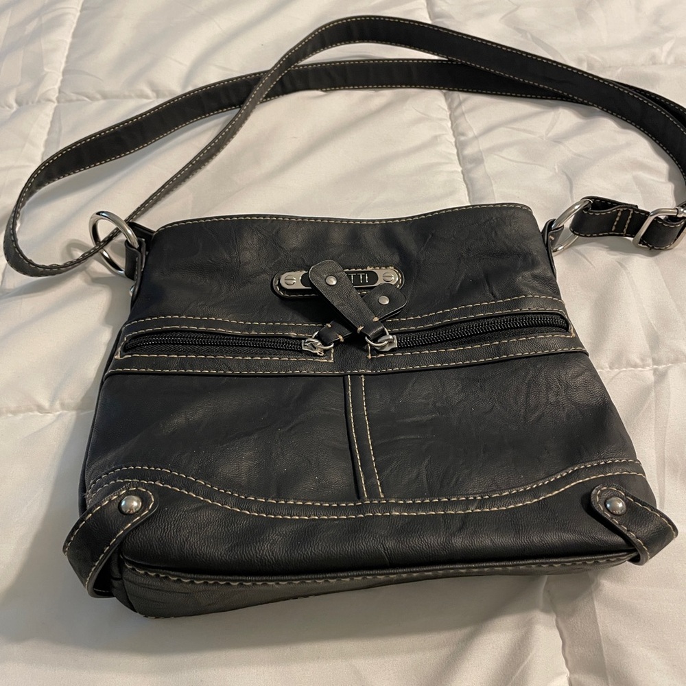 Rosetti Collection crossbody purse. Good condition Smoke Free and pet free home